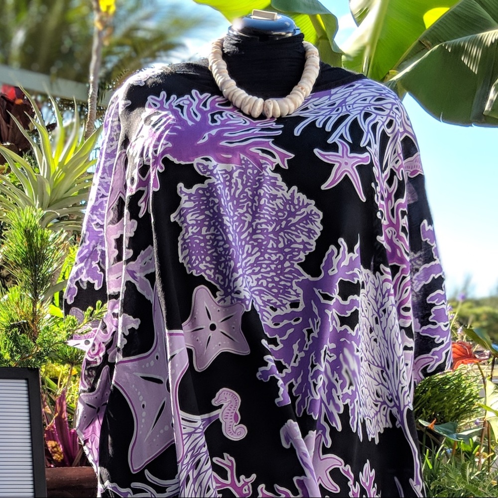 SOLD.   Retro Style Caftan Beach Swimsuit Coverup - Picture 2 of 8